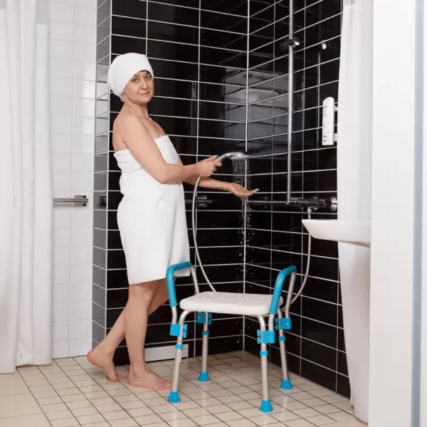 Табурет для ванны Ortonica Lux-585 с поручнями Табурет для ванны Ortonica Lux-585 с поручнями