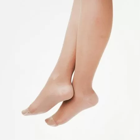 Гольфы компрессионные Ergoforma 321 женские 2 класс компрессии с закрытым носком полупрозрачные телесные 