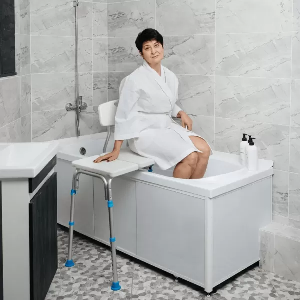 Стул для ванны Ortonica Lux-625 с увеличенной шириной сиденья Стул для ванны Ortonica Lux-625 с увеличенной шириной сиденья