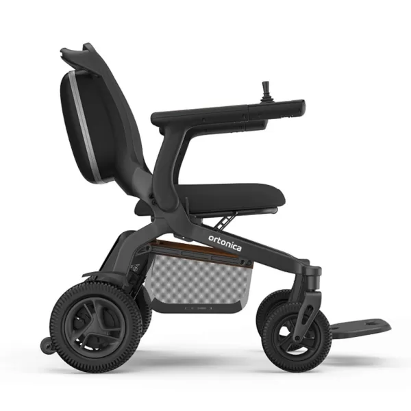 Кресло-коляска с электроприводом ORTONICA Pulse 690, ширина сиденья 38 см, колеса передние литые, задние пневматические Кресло-коляска с электроприводом ORTONICA Pulse 690, ширина сиденья 38 см, колеса передние литые, задние пневматические