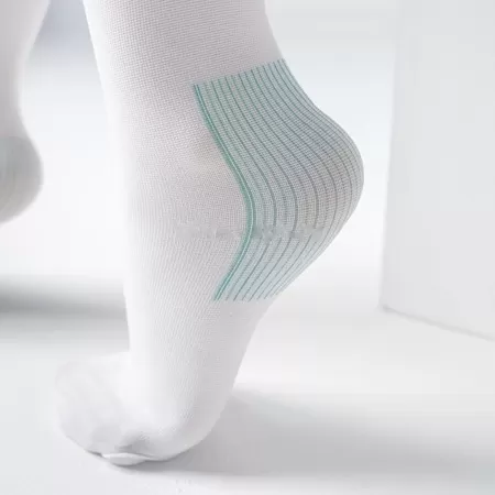 Чулки антиэмболические 2кк 22-32 мм рт.ст. Тривес TK.233E 