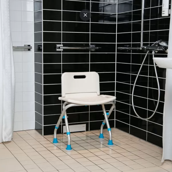 Стул для ванны Ortonica Lux-600 складной Стул для ванны Ortonica Lux-600 складной