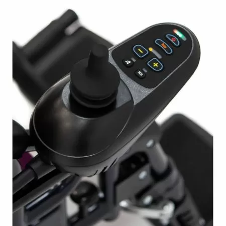 Кресло-коляска с электроприводом MET COMFORT 110, артикул 20702, ширина сиденья 44 см, колеса пневматические