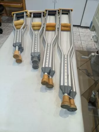 Костыли б/у