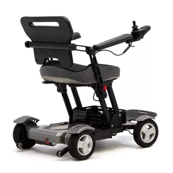 Кресло-коляска с электроприводом MET Compact Pro 4WS, артикул 20018, складная, с анатомическим сиденьем и системой подруливания задних колес Кресло-коляска с электроприводом MET Compact Pro 4WS, артикул 20018, складная, с анатомическим сиденьем и системой подруливания задних колес