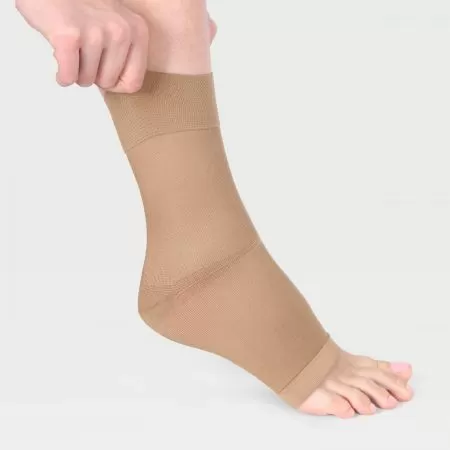 Бандаж на голеностопный сустав Экотен AS-E06 бежевый 