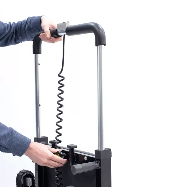 Кресло-коляска с электроприводом и лестничным подъемником MET LIFTER 2, артикул 21095, ширина сиденья 41 см, колеса пневматические Кресло-коляска с электроприводом и лестничным подъемником MET LIFTER 2, артикул 21095, ширина сиденья 41 см, колеса пневматические