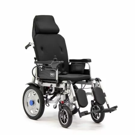 Кресло-коляска с электроприводом MET COMFORT AUTO, артикул 20700, ширина сиденья 45 см, колеса пневматические