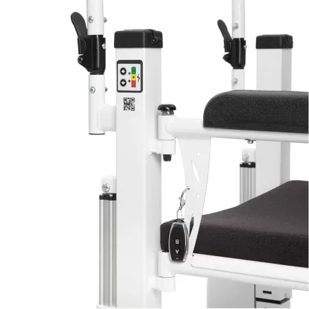 Кресло для перемещения Ortonica TU-21 с санитарным оснащением, краном-подъемником, с электрическим приводом