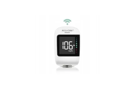 Глюкометр Accu-Chek Instant (набор) Глюкометр Accu-Chek Instant (набор)