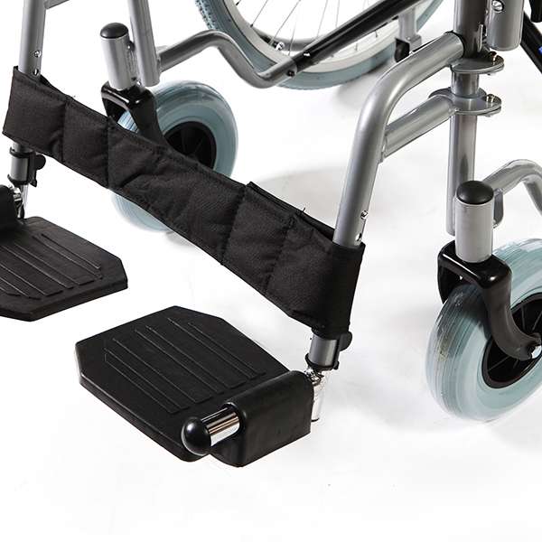 Кресло-коляска Barry R1, колеса пневматические